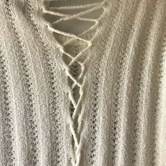 Cream color loose stitch lightweight sweater - Picture 6 of 7